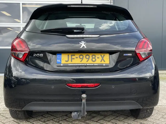Peugeot 208 1.2 PureTech Blue Lion 2016 Benzine 6