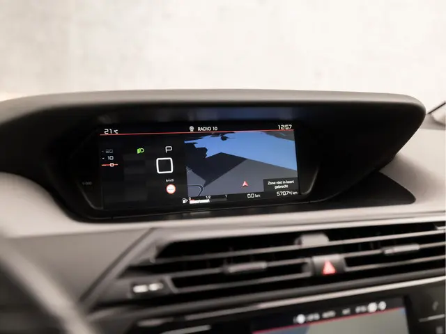 Citroën C4 Picasso 1.2 PureTech Sport 2017 Benzine 8