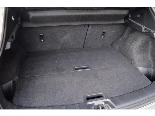 Nissan QASHQAI 1.2 Connect Edition 2015 Benzine 26