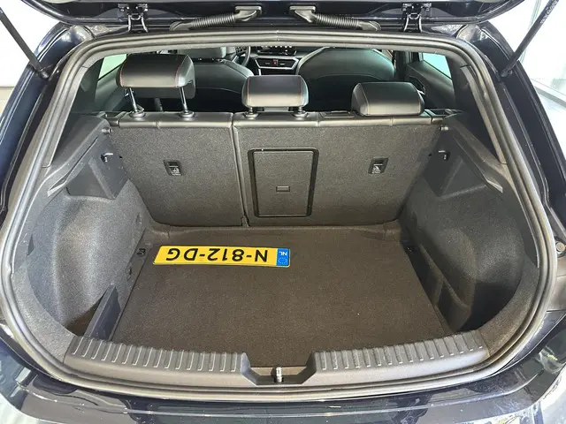 SEAT Leon 1.5 TSI FR 2021 Benzine 9