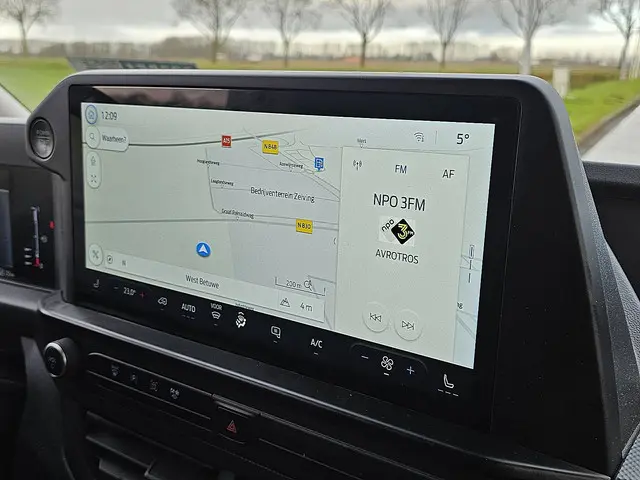 Ford Transit Custom 2.0 2024 Diesel 11