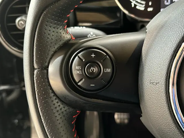 MINI Cooper Mini 1.5 Dalston Edition 2021 Benzine 20