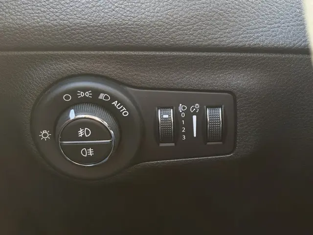 Jeep Compass 1.4 MultiAir Limited 4x4 2018 Benzine 8