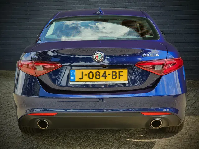 Alfa Romeo Giulia 2.0T Super 2020 Benzine 4