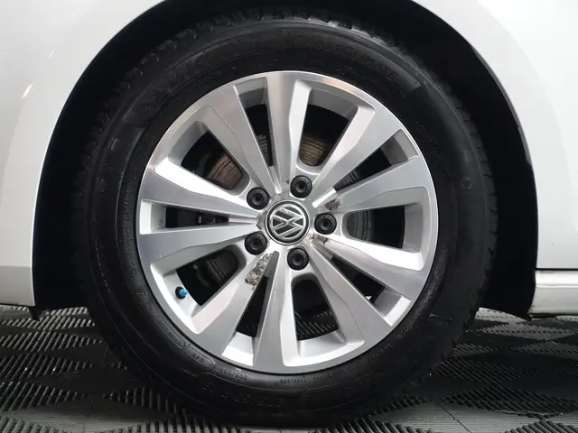 Volkswagen Golf 1.0 TSI Comfortline+ 2016 Benzine 22