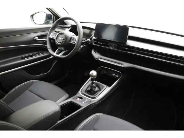 Jeep Avenger 1.2 Altitude 2024 Benzine 3