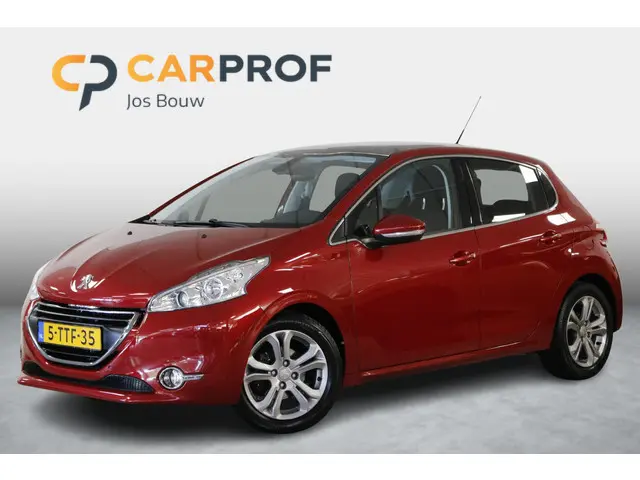 Peugeot 208 1.6 VTi Allure 120 PK. 2014 Benzine