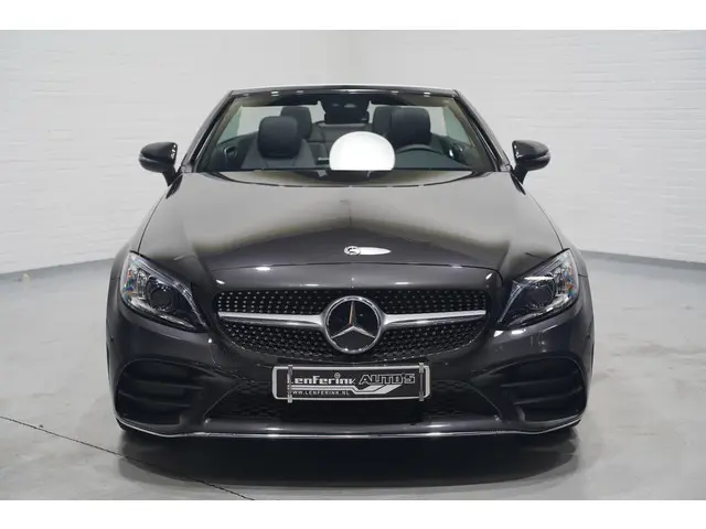 Mercedes-Benz C-Klasse Cabrio 180 AMG Line 2023 Benzine 19