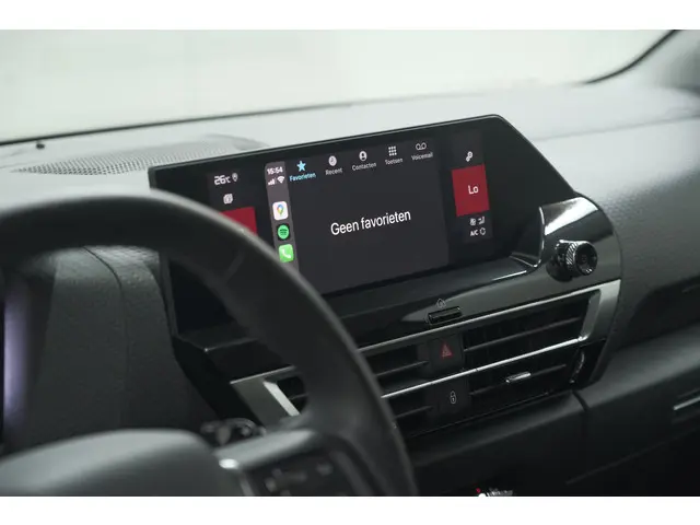 Citroën C4 Puretech 130 EAT8 Shine 2021 Benzine 63