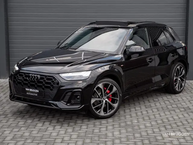 Audi Q5 50 TFSI e S-Line 2022 Hybride Benzine 32