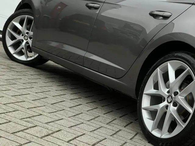 SEAT Leon ST 1.4 TSI FR First Edition 2013 Benzine 10