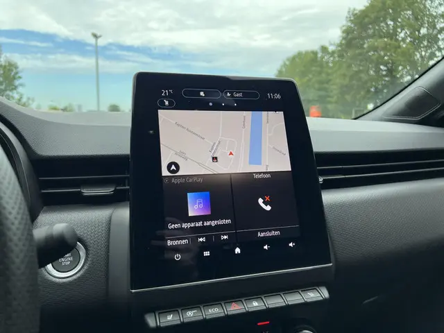 Mitsubishi Colt 1.0T MT First Edition 2024 Benzine 12