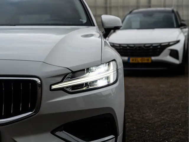 Volvo V60 2.0 T4 Inscription 2021 Benzine 10