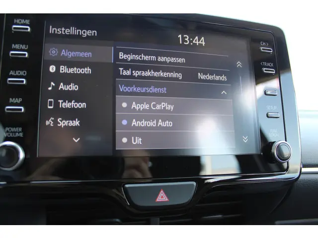 Toyota Yaris 1.5 Hybrid Active 2022 Hybride Benzine 21