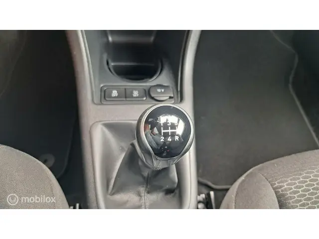 SEAT Mii 1.0 Sport Dynamic 2015 Benzine 17