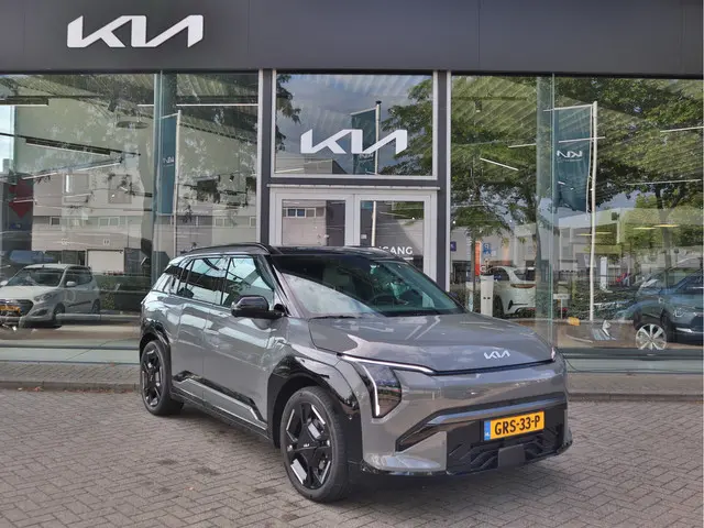 Kia EV3 GT-PlusLine 81.4 kWh 2024 Elektrisch 6