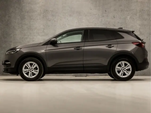 Opel Grandland X 2
