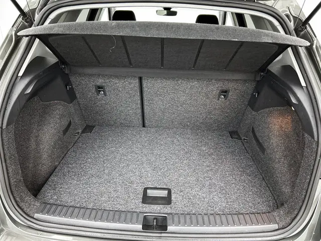 SEAT Arona 1.0 TSI AUTOM. Style Connect 2024 Benzine 26