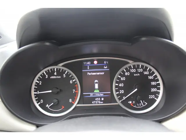 Nissan Micra 1.0 IG-T N-Design Connect 2023 Benzine 19