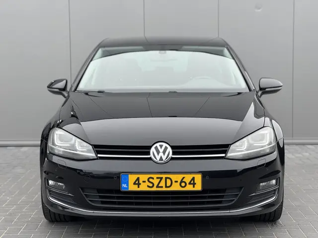 Volkswagen Golf 1.4 TSI DSG ACT Highline 2014 Benzine 3