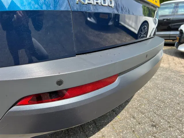 Škoda Karoq 1.0 TSI Business Edition Plus 2021 Benzine 6