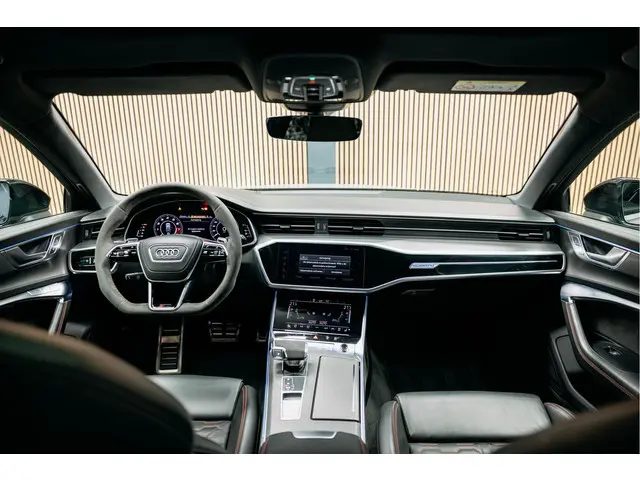 Audi RS6 Avant RS 6 TFSI quattro 2020 Benzine 19