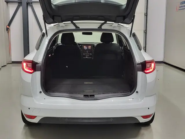 Renault Mégane 1.5dCi Grijs Kenteken Euro 6! 2019 Diesel 7