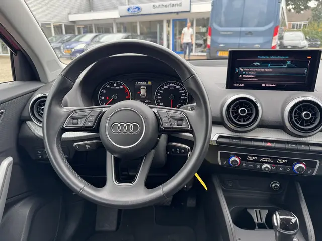 Audi Q2 35 TFSI S Edition 2021 Benzine 15