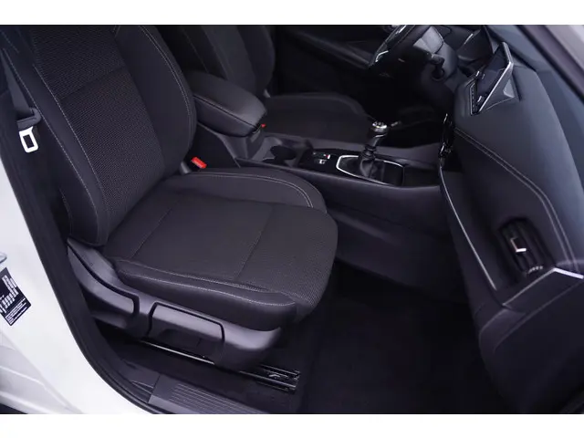 Nissan QASHQAI 1.3 MHEV Business Access 2022 Benzine 31