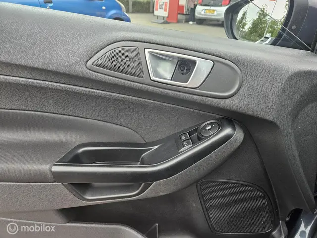 Ford Fiesta 1.6 TDCi Lease Style 2014 Diesel 15