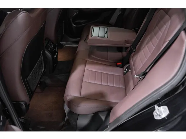 BMW X3 sDrive18d High Executive 2021 Diesel 34