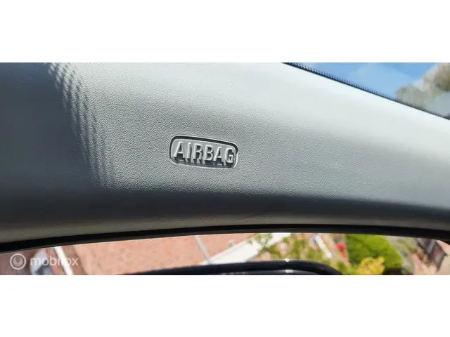 Opel Corsa 1.0 Turbo Edition 2015 Benzine 8