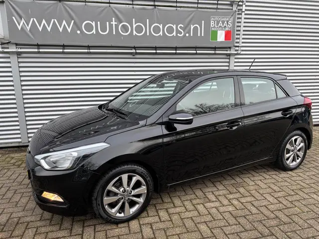 Hyundai i20 1.4 Automaat 2018 Benzine