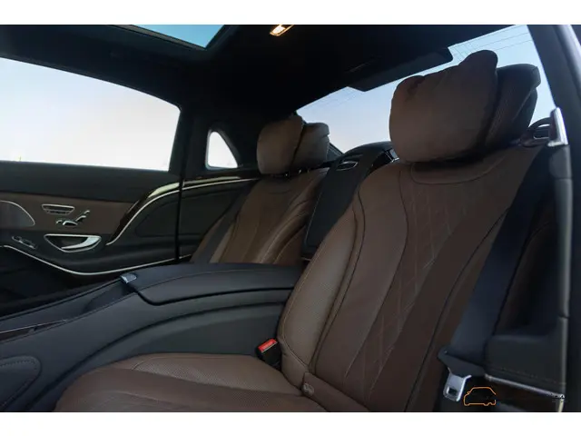 Mercedes-Benz S-Klasse 500 Maybach 2015 Benzine 58