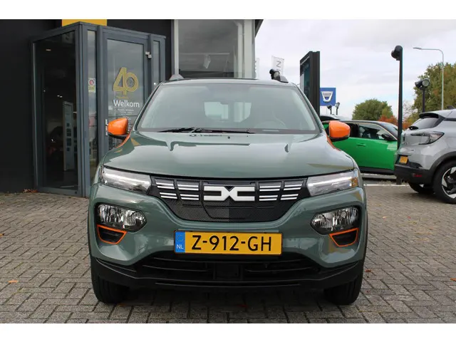 Dacia Spring 45 Expression 2024 Elektrisch 39