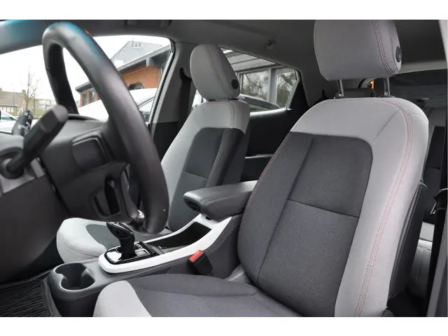 Opel Ampera-e 60 kWh 2020 Elektrisch 9