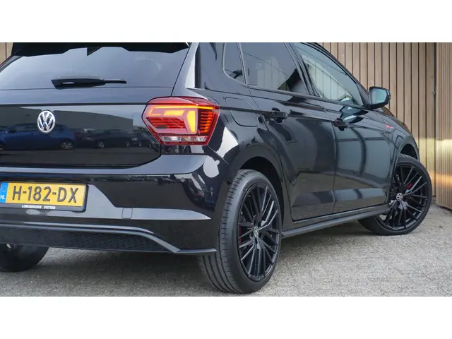 Volkswagen Polo GTI 2.0 TSI 200PK 5DRS DSG 2020 Benzine 56