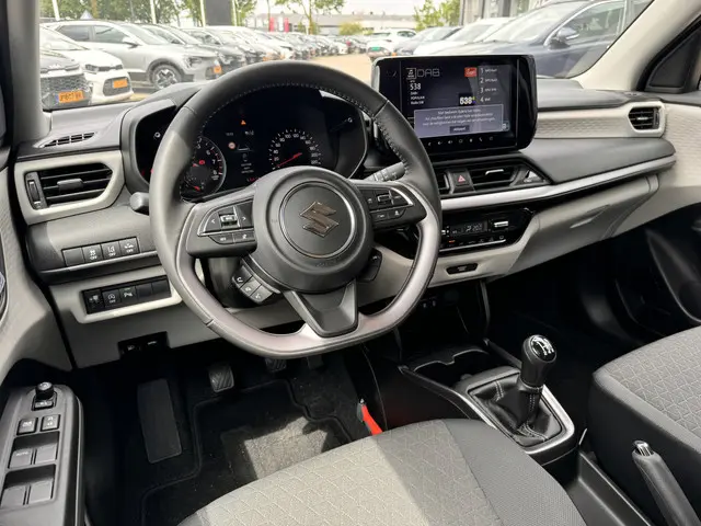 Suzuki Swift 1.2 Style Smart Hybrid 2024 Hybride Benzine 17