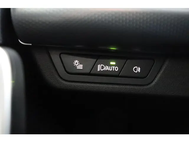 BMW X1 xDrive23i 2026 Benzine 22