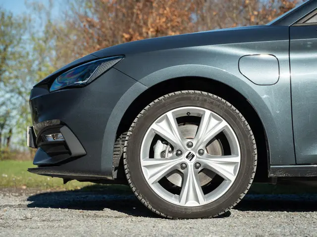 SEAT Leon 1.4 TSI eHybrid PHEV FR 2022 Hybride Benzine 26