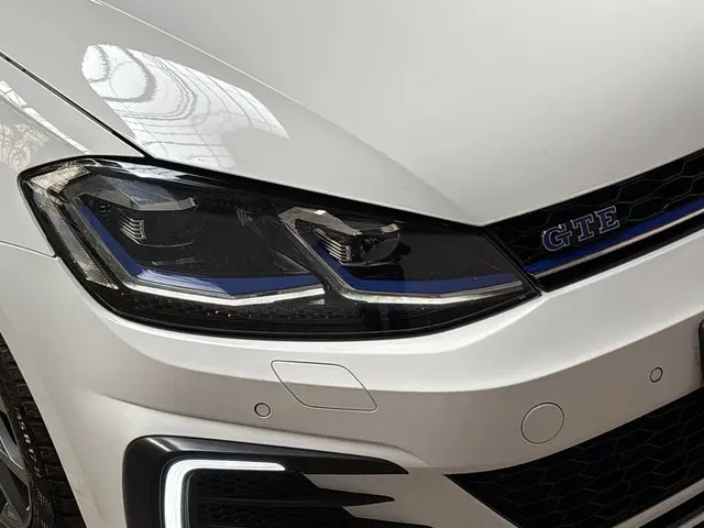 Volkswagen Golf 1.4 TSI PHEV GTE 2018 Hybride Benzine 11