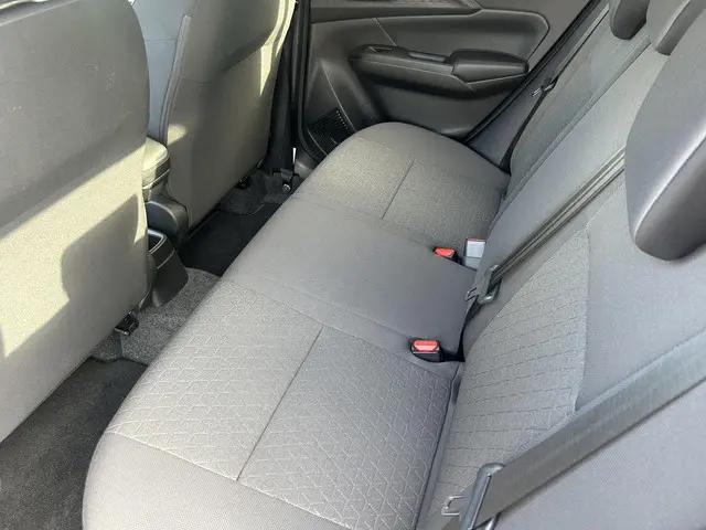 Suzuki Swift 1.2 Select Smart Hybrid 2024 Benzine 17