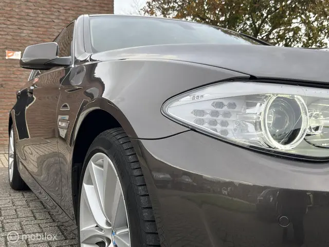 BMW 5 Serie 530i High Executive + 2013 Benzine 22