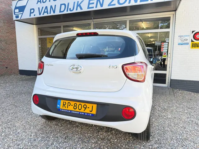 Hyundai i10 1.0i Comfort 2018 Benzine 6