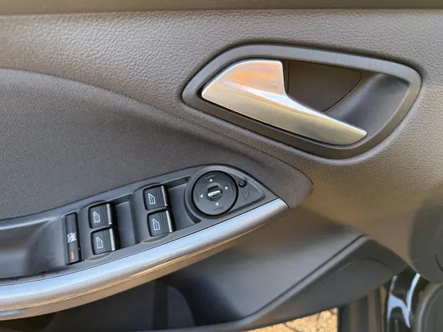 Ford Focus Wagon 1.0 EcoBoost Edition Plus 2014 Benzine 9