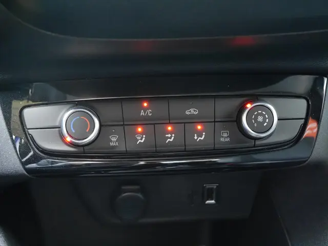 Opel Corsa 1.2 Level 3 2023 Benzine 19