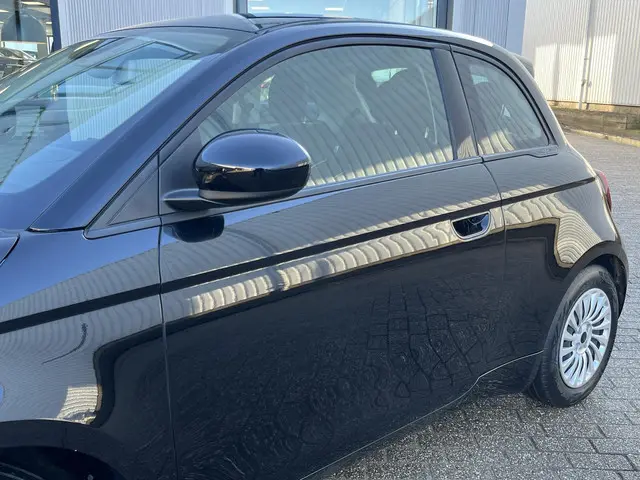 Fiat 500 42 kWh 2023 Elektrisch 28