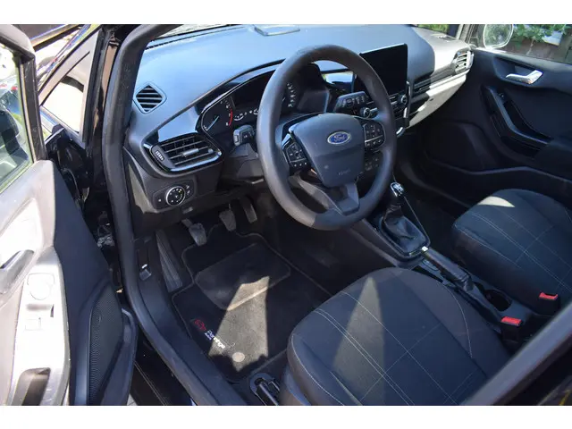 Ford Fiesta 1.1 Trend 2018 Benzine 26