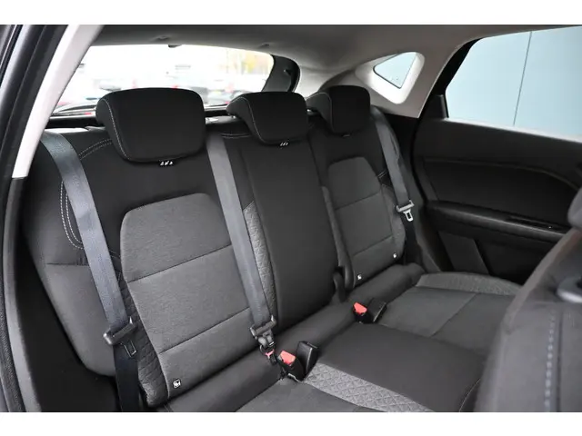 Renault Captur 1.0 TCe 90 equilibre 2023 Benzine 24