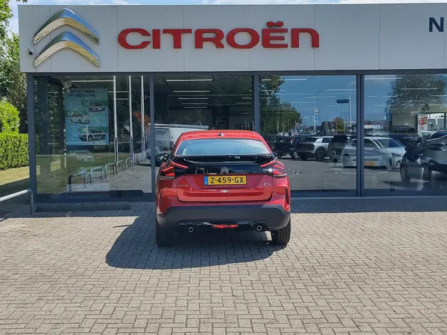 Citroën C4 1.2 Puretech Plus 2024 Benzine 5